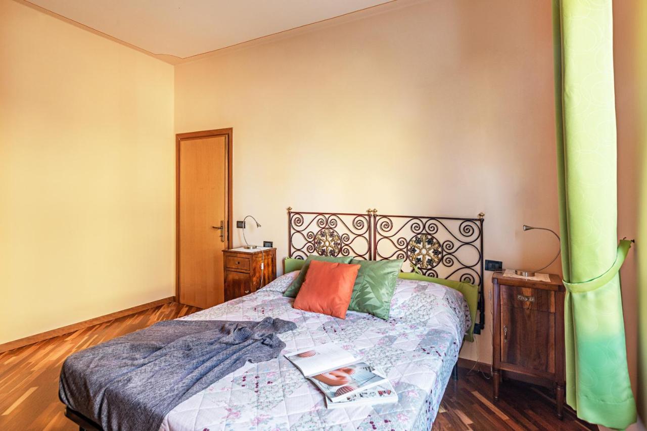 La Magnolia 2 Apartment By Wonderful Italy Desenzano del Garda Luaran gambar